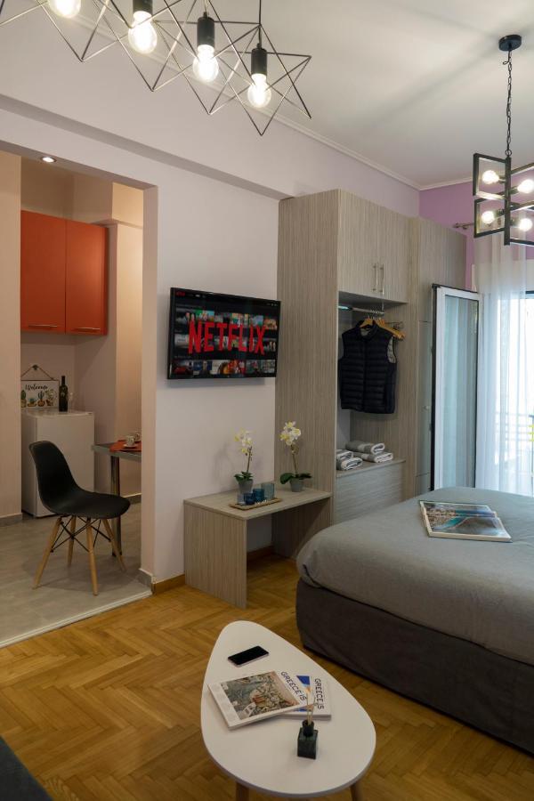 Stylish Modern Studio In The Heart Of Athena Bagian luar foto