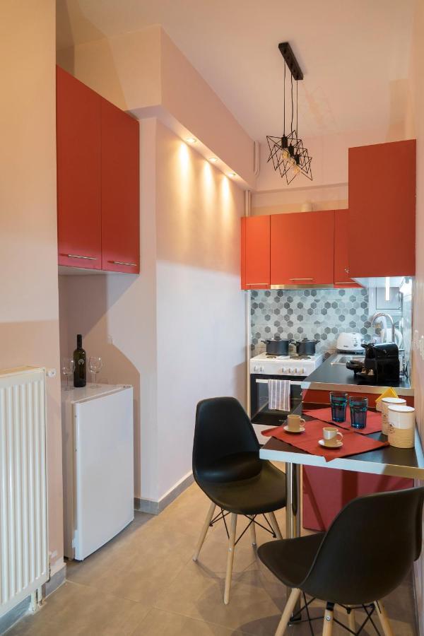 Stylish Modern Studio In The Heart Of Athena Bagian luar foto