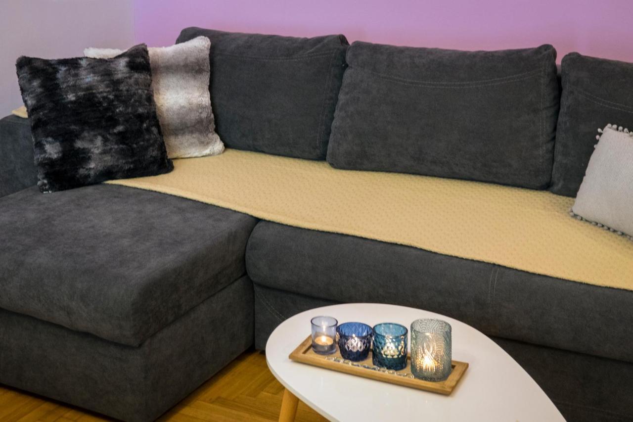 Stylish Modern Studio In The Heart Of Athena Bagian luar foto